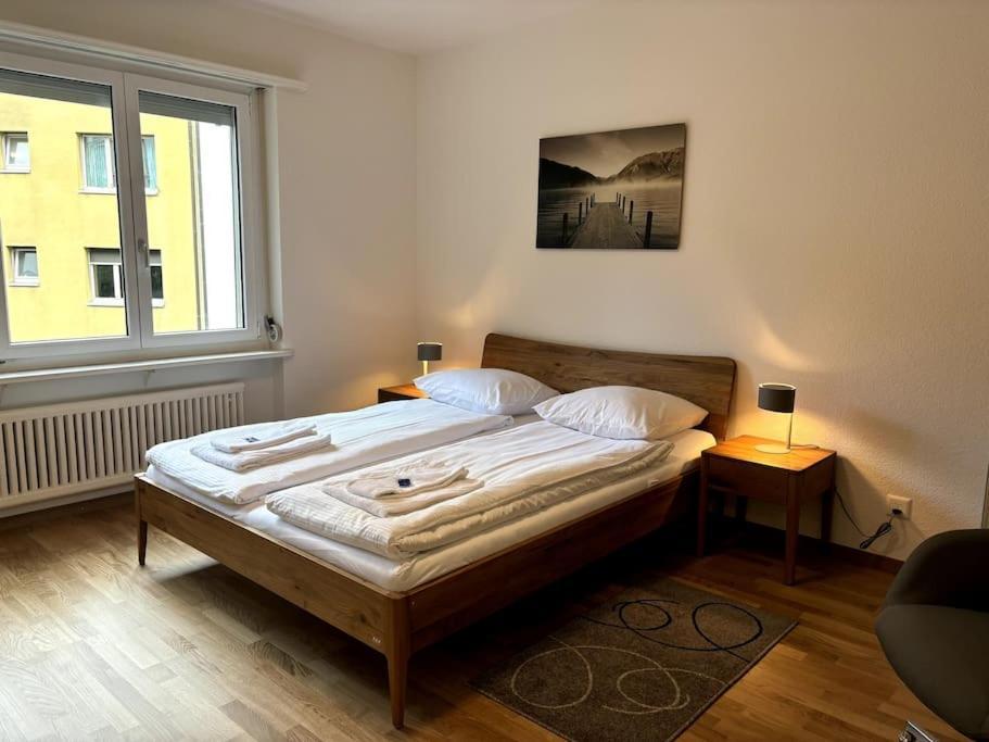 Apartamento Cozy 2br Near - 8 *